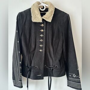 Tristant & Iseut - Black Suede Jacket with Shearling Collar